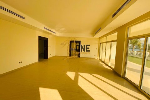 Vila v Mina Al Arab, Ras Al Khaimah, SAE 5 ložnice, 603.9 m² Č.: 579859 - fotografie 10