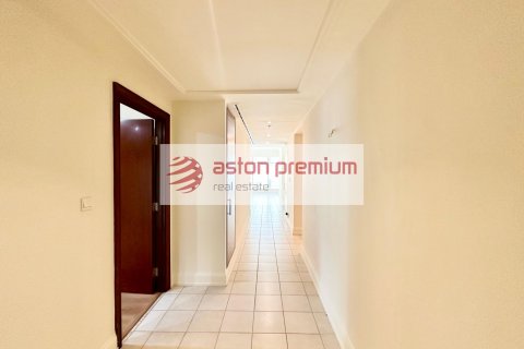 Apartamento en alquiler en Dubai Marina, Dubai, EAU 3 dormitorios, 216 m2 № 693635 - foto 13