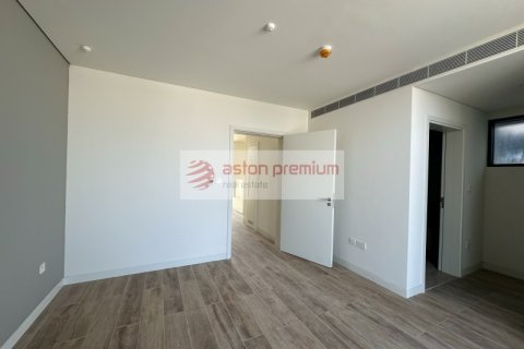 Villa en alquiler en Nadd Al Sheba, Dubai, EAU 5 dormitorios, 603 m2 № 693634 - foto 5