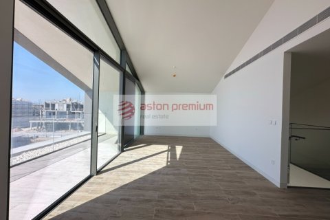 Villa en alquiler en Nadd Al Sheba, Dubai, EAU 5 dormitorios, 603 m2 № 693634 - foto 8