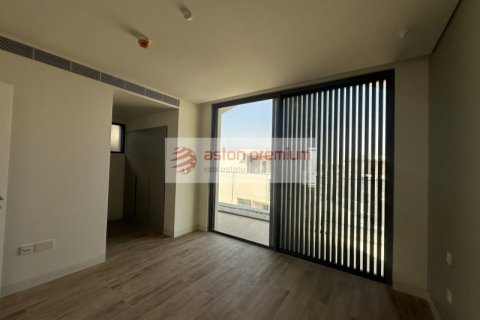 Villa en alquiler en Nadd Al Sheba, Dubai, EAU 5 dormitorios, 603 m2 № 693634 - foto 9