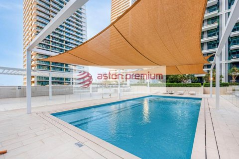 Apartment in Dubai Harbour, UAE 1 bedroom, 73 sq.m. № 726031 - photo 12