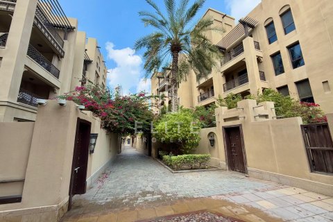 Appartamento in affitto a Old Town, Dubai, EAU 2 camere da letto, 119 mq. № 619844 - foto 18