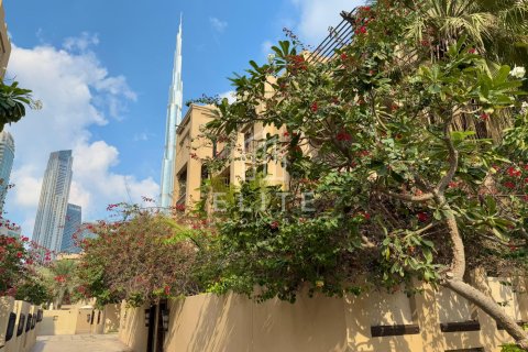 Appartamento in affitto a Old Town, Dubai, EAU 2 camere da letto, 119 mq. № 619844 - foto 17