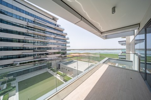 דירה ב Yas Island, Abu Dhabi, איחוד האמירויות 2 חדרי שינה, 142.51 מ