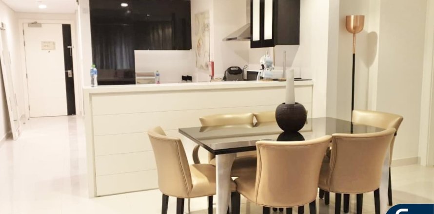 Business Bay, Dubai, UAE의 아파트 침실 2개, 122제곱미터 번호 666529