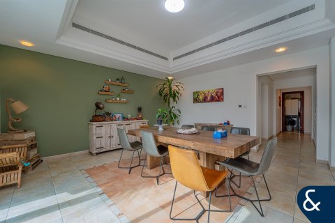 Huvila Dubai Sports City, Dubai, Arabiemiraatit 5 makuuhuonetta, 542 m2 № 666528 - kuva 6