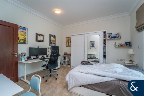 Huvila Dubai Sports City, Dubai, Arabiemiraatit 5 makuuhuonetta, 542 m2 № 666528 - kuva 15