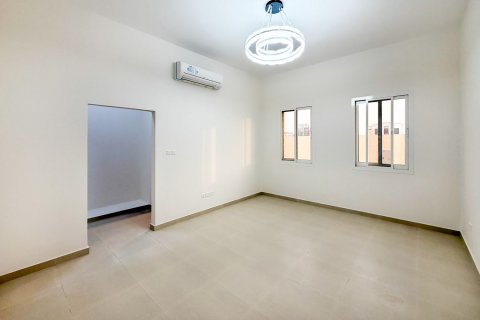 Willa do wynajęcia w Al Aweer, Dubai, ZEA 4 sypialnie, 744.73 mkw., nr 754421 - zdjęcie 7