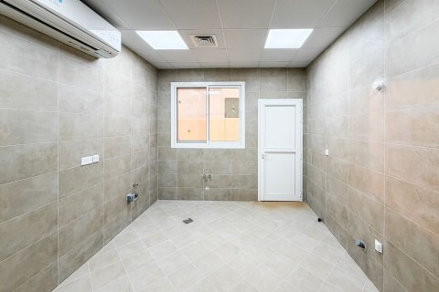 Willa do wynajęcia w Al Aweer, Dubai, ZEA 4 sypialnie, 744.73 mkw., nr 754421 - zdjęcie 5