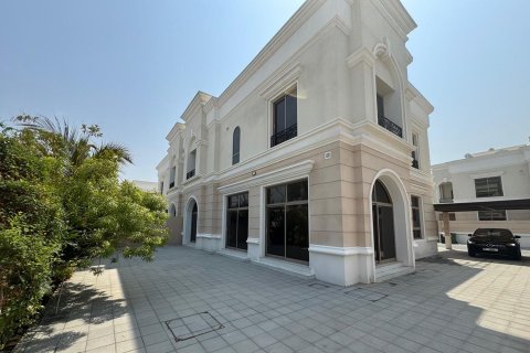 Villa sa Al Sufouh, Dubai, UAE 4 silid-tulugan, 319.96 sq.m. № 754419