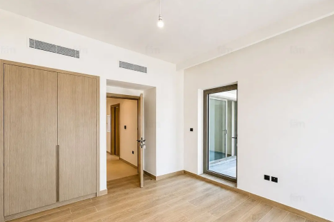 Townhouse de închiriat în Damac Lagoons, Dubai, EAU 4 dormitoare, 206.32 mp.  №754418 - poză 5