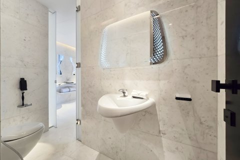 Пәтер Дубай, БАӘ-да 1 жатын бөлме, 100 м² № 754388 - фото 13
