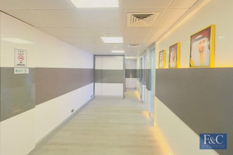 Birojs Jumeirah Lake Towers, Dubaijā, AAE 107 m2 Nr. 704742 - attēls 11