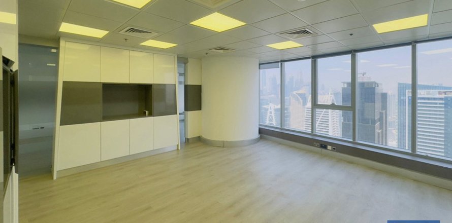 Birojs Jumeirah Lake Towers, Dubaijā, AAE 107 m2 Nr. 704742