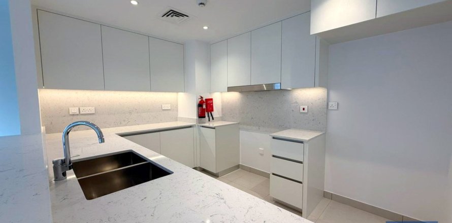 Apartmán v Umm Suqeim, Dubai, SAE 2 spálne, 123 m2 č. 704747