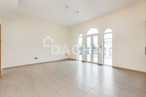 Villa till försäljning i Jumeirah Park, Dubai, UAE 4 sovrum, 455 kvm Nr. 706639 - fotografi 10