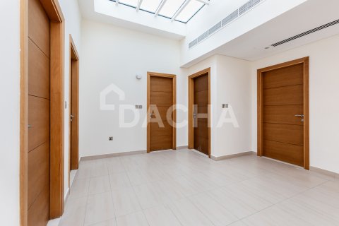 Villa till försäljning i Jumeirah Park, Dubai, UAE 4 sovrum, 455 kvm Nr. 706639 - fotografi 9