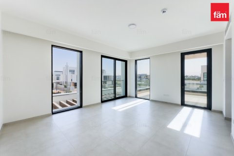 Зняти в оренду віллу в Дубай, ОАЕ 4 спальні, 604.9м2, № 692875 - фото 11