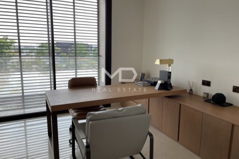 Villa sa Saadiyat Island, Abu Dhabi, UAE 4 silid-tulugan, 461 sq.m. № 554623 - larawan 17
