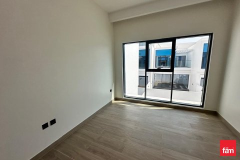 Városi lakóépület itt: Dubai, EAE, 5 hálószoba, 306 m², azonosító: 720442 - fénykép 2