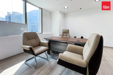 Oficina en alquiler en Business Bay, Dubai, EAU 107.6 m2 № 652414 - foto 8
