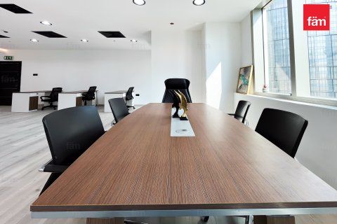 Oficina en alquiler en Business Bay, Dubai, EAU 107.6 m2 № 652414 - foto 6