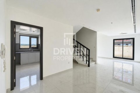 Apartment i Al Furjan, Dubai, UAE 3 soveværelser, 281.03 kvm № 767862