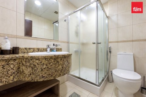 Lägenhet till försäljning i Dubai Marina, Dubai, UAE 2 sovrum, 110.4 kvm Nr. 715292 - fotografi 16