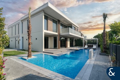 Купить виллу в Tilal Al Ghaf, Дубай, ОАЭ 6 спален, 605м2, № 667023 - фото 1