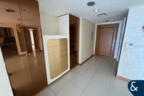 Huoneisto Dubai Marina, Dubai, Arabiemiraatit 3 makuuhuonetta, 163 m2 № 667026 - kuva 18