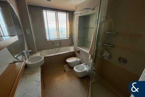 Huoneisto Dubai Marina, Dubai, Arabiemiraatit 3 makuuhuonetta, 163 m2 № 667026 - kuva 20