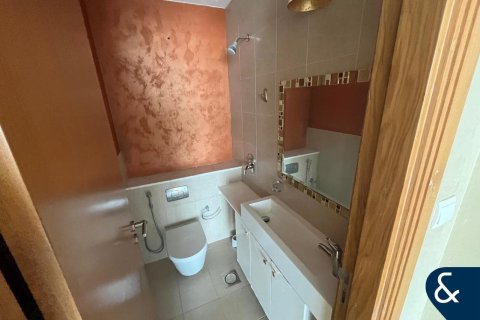 Huoneisto Dubai Marina, Dubai, Arabiemiraatit 3 makuuhuonetta, 163 m2 № 667026 - kuva 24