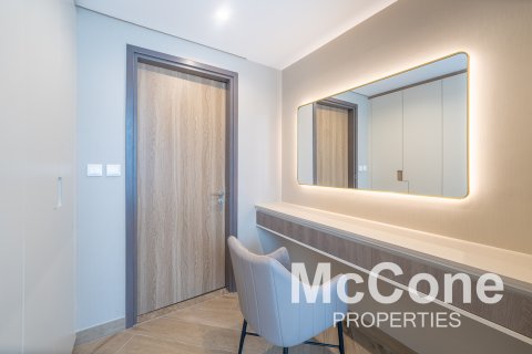 Apartment in Al Kifaf, Dubai, UAE 2 bedrooms, 118.27 sq.m. № 587291 - photo 17