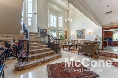 Vila v Jumeirah Islands, Dubai, SAE 4 ložnice, 988.21 m² Č.: 587294 - fotografie 2