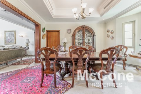Vila v Jumeirah Islands, Dubai, SAE 4 ložnice, 988.21 m² Č.: 587294 - fotografie 6