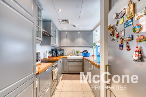 Apartemen di Greens, Dubai, UEA 3 kamar tidur, 192.31 m2 nomor 587296 - foto 8