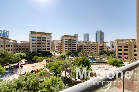 Apartemen di Greens, Dubai, UEA 3 kamar tidur, 192.31 m2 nomor 587296 - foto 22