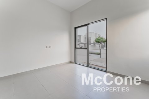 Řadový dům v Al Furjan, Dubai, SAE 4 ložnice, 336.03 m² Č.: 587297 - fotografie 10