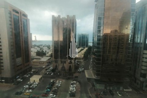 Üürile anda korter asukohaga Al Khalidiya, Abu Dhabi, AÜE: 3 magamistoaga, 174.5 m² Nr 572772 - pilt 25