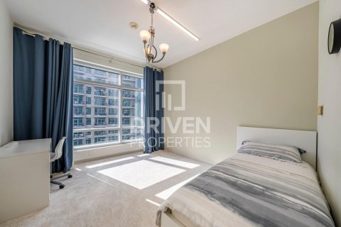Apartman u gradu Downtown Dubai (Downtown Burj Dubai), Dubai, UAE 2 spavaće sobe, 115 m2 Br. 682872 - Slika 8