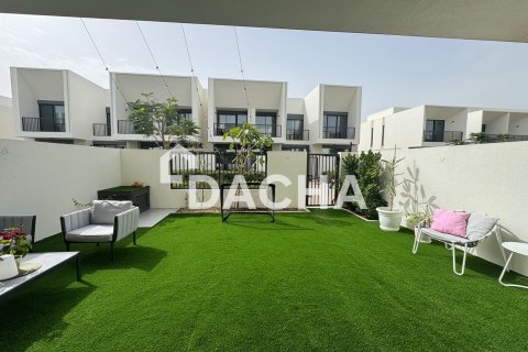 Townhouse în Town Square, Dubai, EAU 3 dormitoare, 172 mp.  №723110