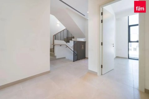 Řadový dům v Dubai, SAE 3 ložnice, 180.3 m² Č.: 694198 - fotografie 6