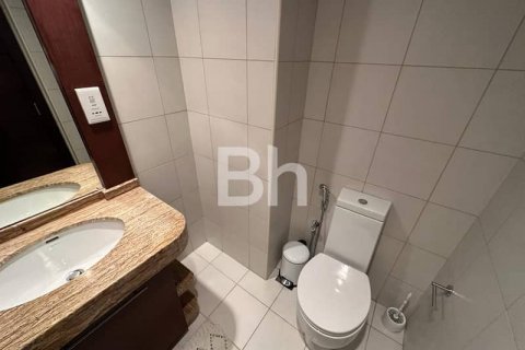 Снять в аренду квартиру в Даунтаун Дубай (Даунтаун Бурдж Дубай), ОАЭ 1 спальня, 85м2, № 614656 - фото 4