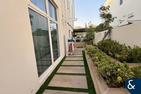 Müüa villa asukohaga DAMAC Hills (Akoya by DAMAC), Dubai, AÜE: 6 magamistoaga, 281 m² Nr 697768 - pilt 10