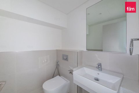 Villa til leie i Dubai, Emiratene 3 soverom, 127.9 kvm Nr. 722720 - Foto 16