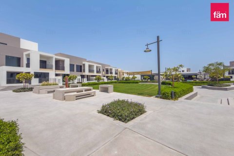 Villa til leie i Dubai, Emiratene 3 soverom, 127.9 kvm Nr. 722720 - Foto 21