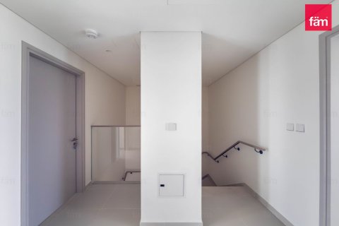 Villa til leie i Dubai, Emiratene 3 soverom, 127.9 kvm Nr. 722720 - Foto 6