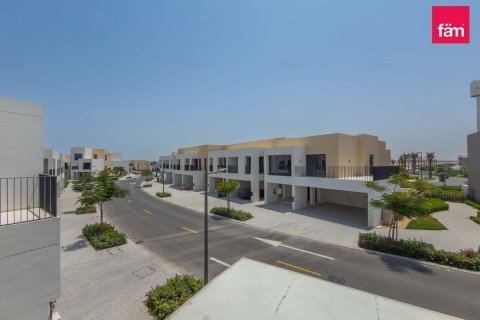 Villa til leie i Dubai, Emiratene 3 soverom, 127.9 kvm Nr. 722720 - Foto 24