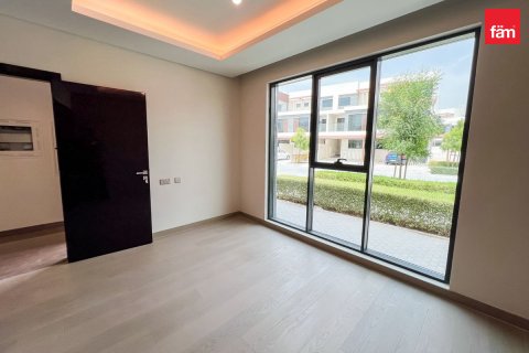 Radhus uthyres i Dubai, UAE 6 sovrum, 255.8 kvm Nr. 722721 - fotografi 15
